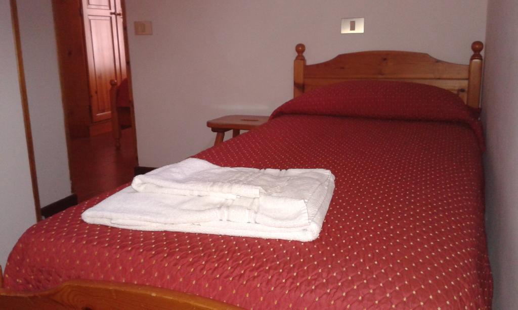 Cervinia Due Lejlighedshotel Breuil-Cervinia Værelse billede